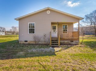 14924 Railroad St, Sale Creek, TN 37373