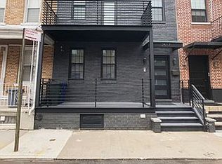 26-17 14th Pl #2, Astoria, NY 11102