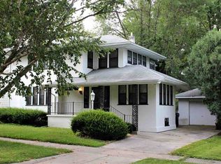 409 Home Park Blvd, Waterloo, IA 50701