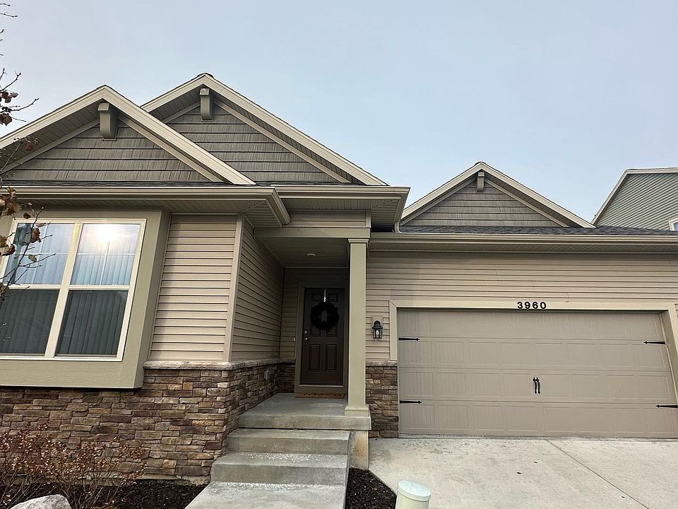 1st image of 3960 Sunshine Peak Dr