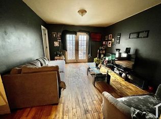 153 Beach 26th St #3, Far Rockaway, NY 11691