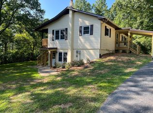 706 Wells Rd, Brasstown, NC 28902