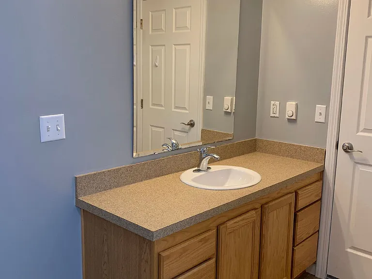 316 6th Ave SE #6 — Photo 11