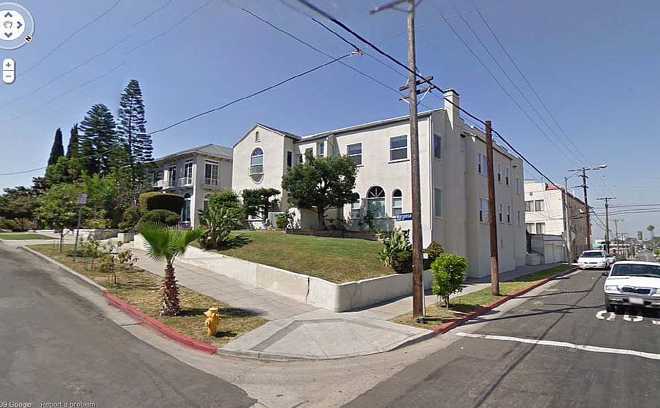 2nd image of 347 N Mariposa Ave