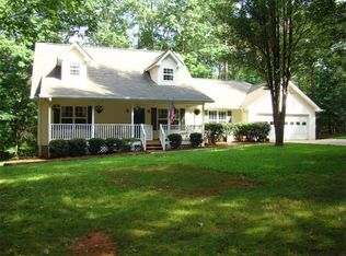 64 Sleepy Hollow Rd, Dahlonega, GA 30533