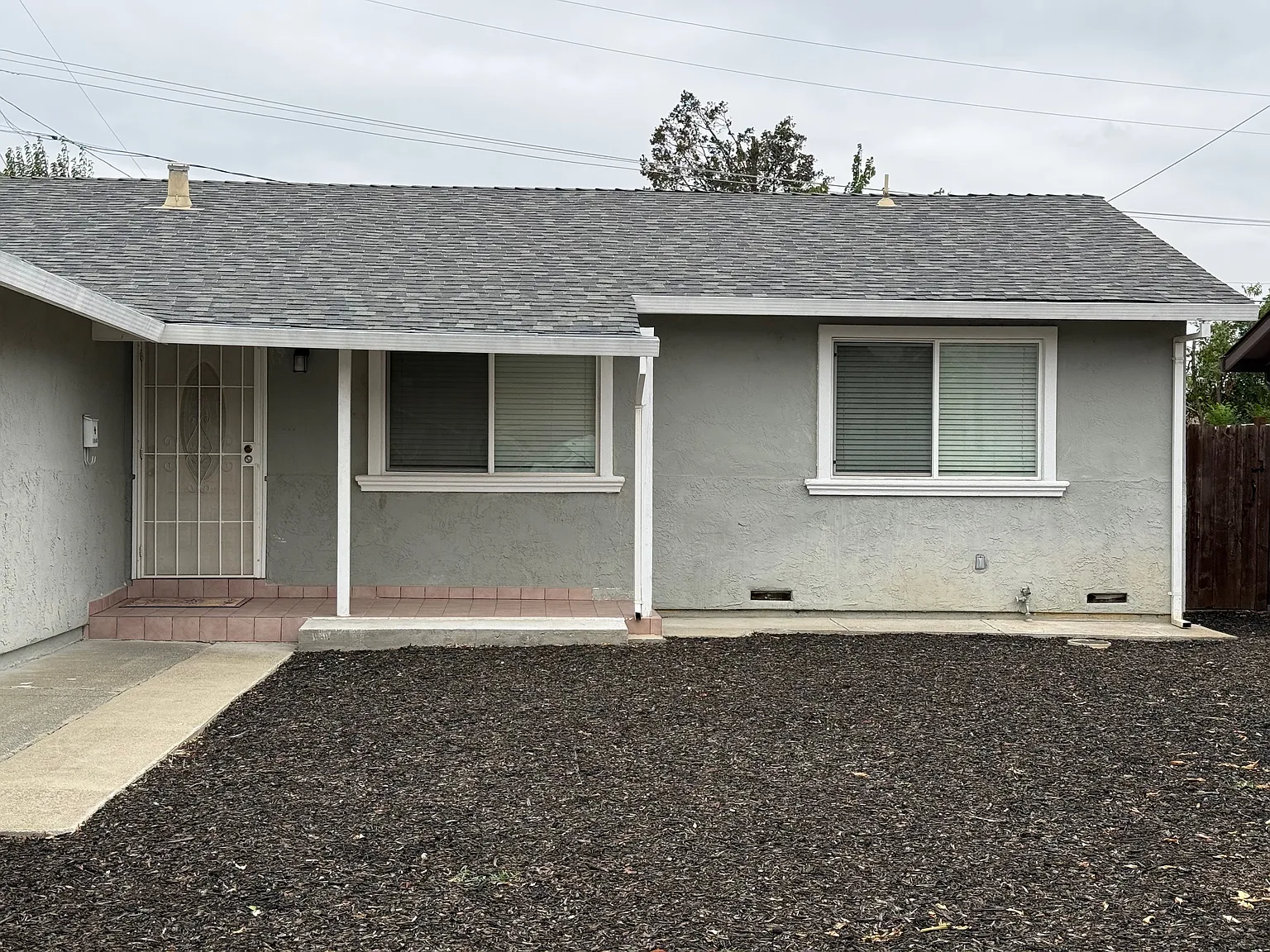 3 bed, 1296 sqft, $2,850 — Photo 3