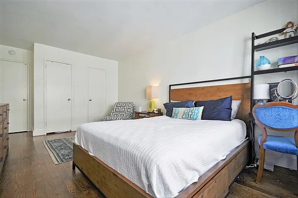 Rented by Compass | media 2