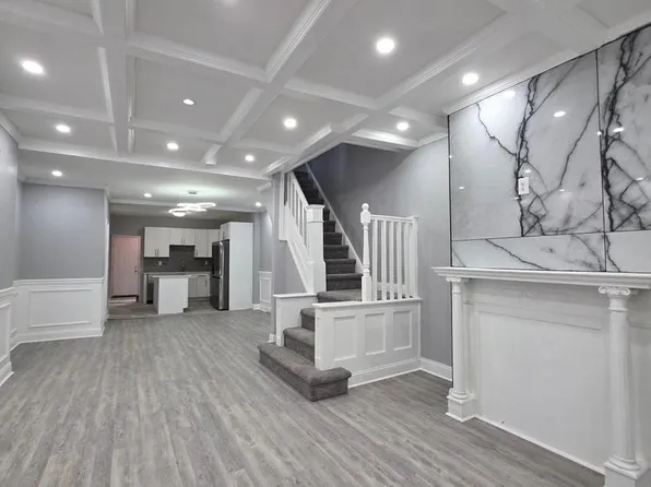 6026 Irving St, Philadelphia, PA 19139