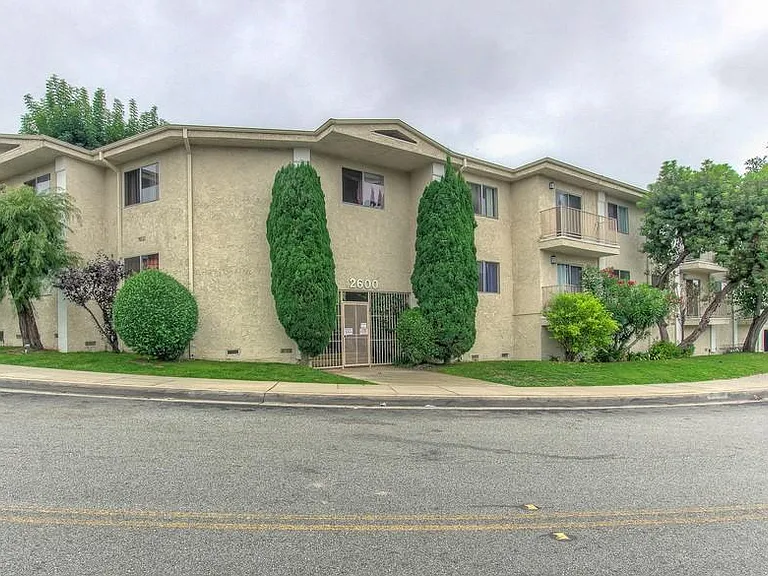 2600 Virginia Ave — Photo 19