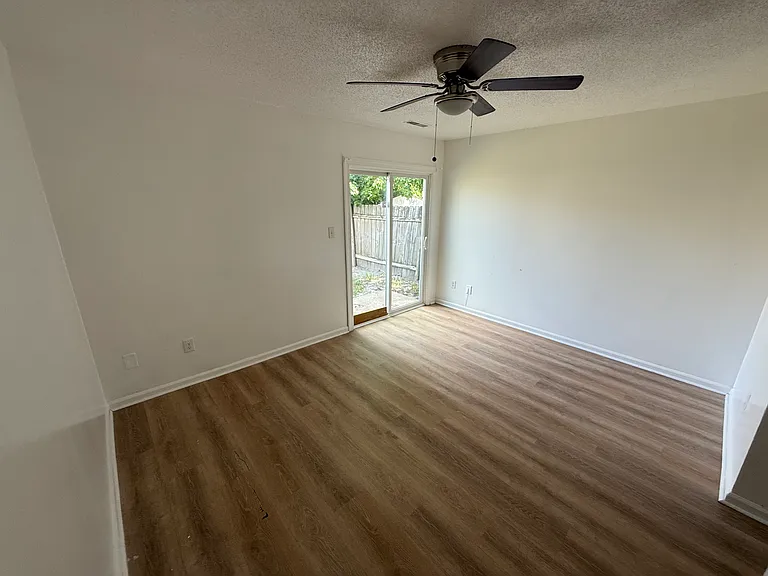 3916 Buchanan Dr — Photo 19