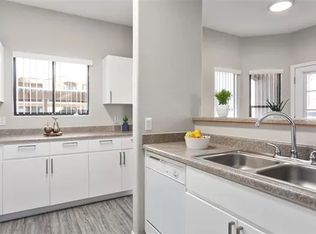 The Cove Apartments, Phoenix, AZ 85035