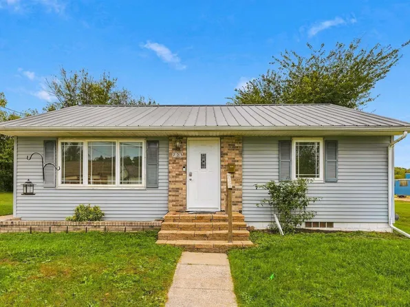 723 2nd Ave SE, Oelwein, IA 50662