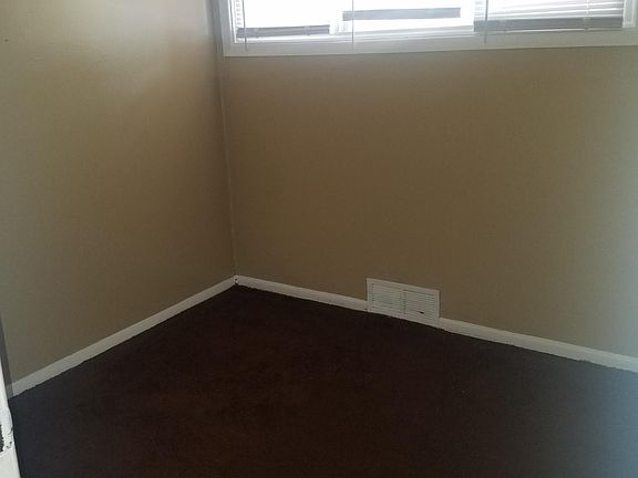 4th image of 11228 Eastern Ave