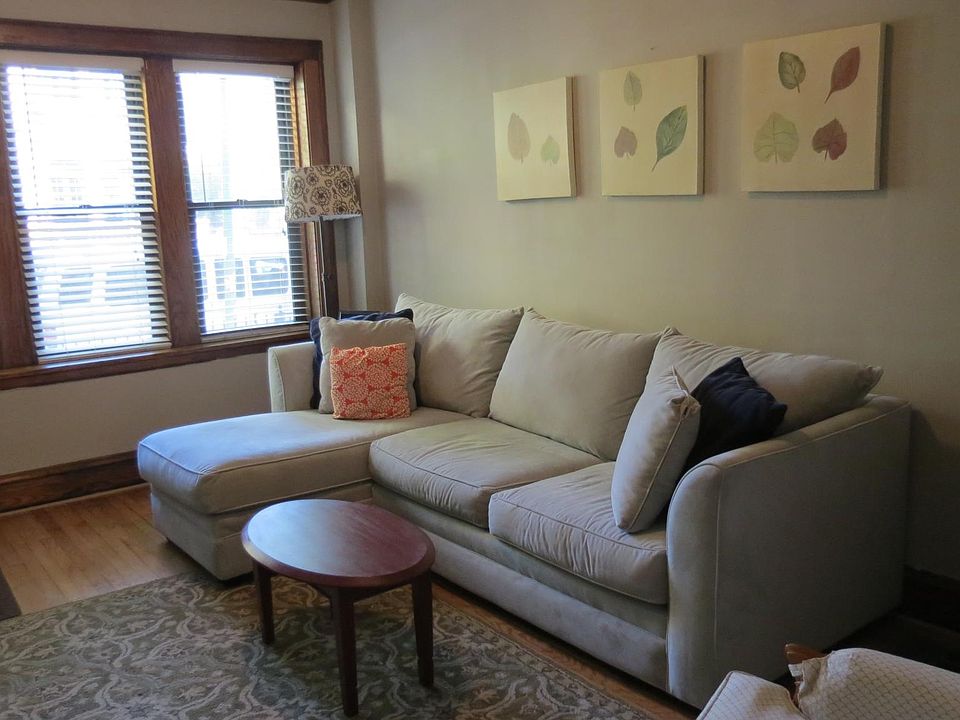 1st image of 2026 N Wolcott Ave #1