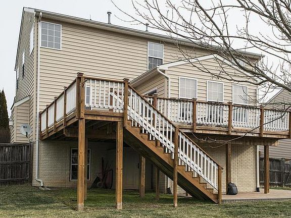 3rd image of 5683 Northton Ct