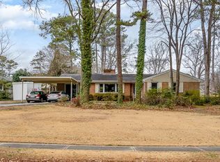 305 Dartmouth Rd, Raleigh, NC 27609