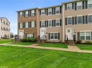 1008 NE Patchin Ln, Ankeny, IA 50021