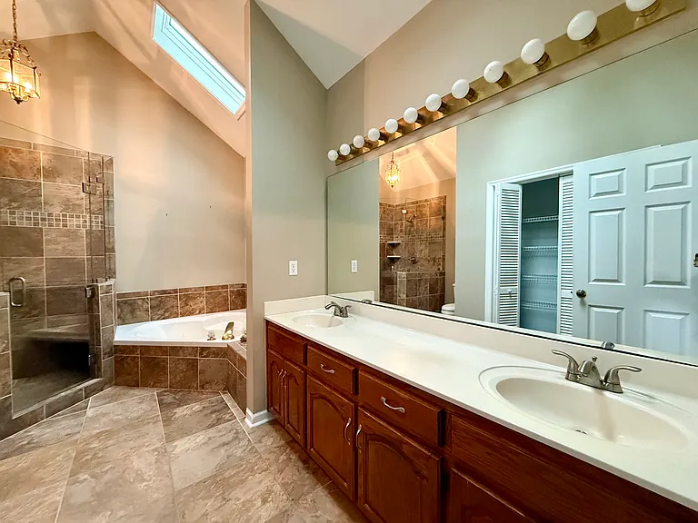 1626 Brandi Ln — Photo 20