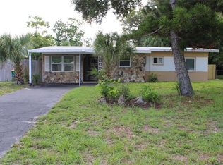 8859 Robin Rd, Seminole, FL 33777