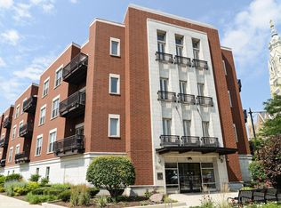 1075 W Roosevelt #206, Chicago, IL 60608
