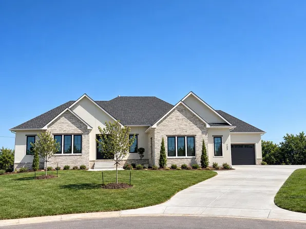 3330 N Bedford Ct, Wichita, KS 67206