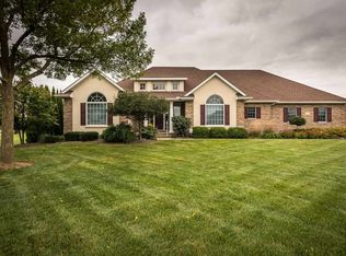 4034 Kathleen Way, Davenport, IA 52807