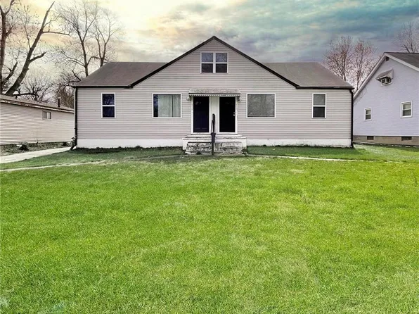916 Murcia St, Saint Louis, MO 63138