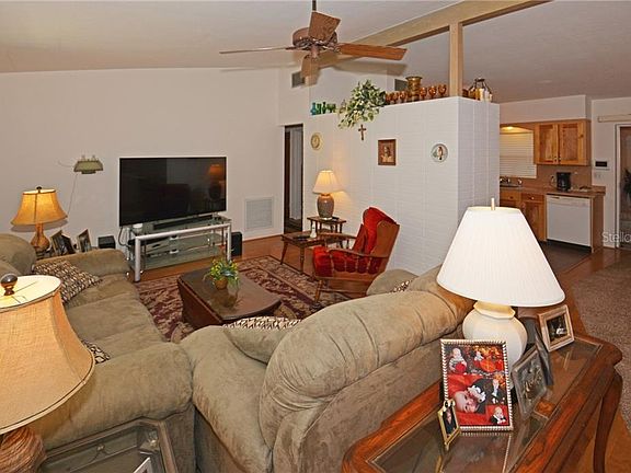5th image of 5199 25th Ave N