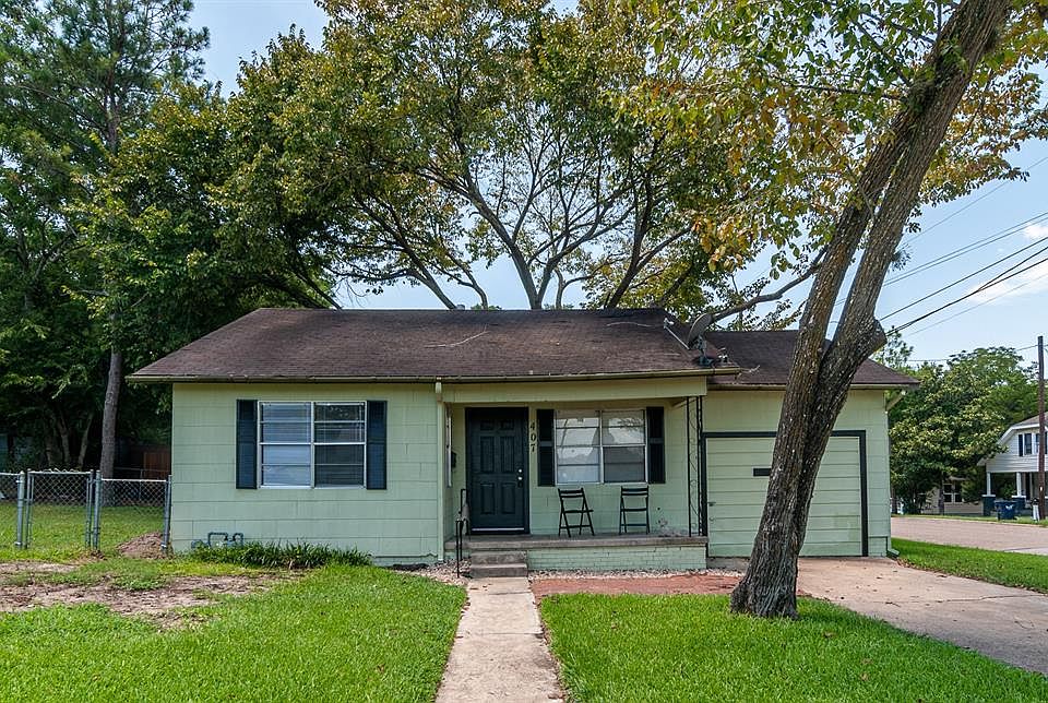 407 Baber St, Brenham, TX 77833 Zillow