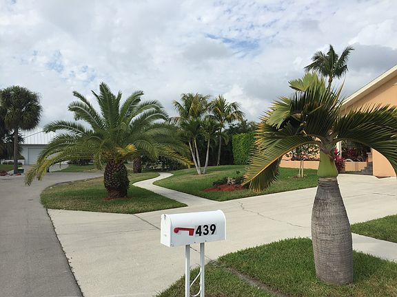 2nd image of 439 Persian Ct