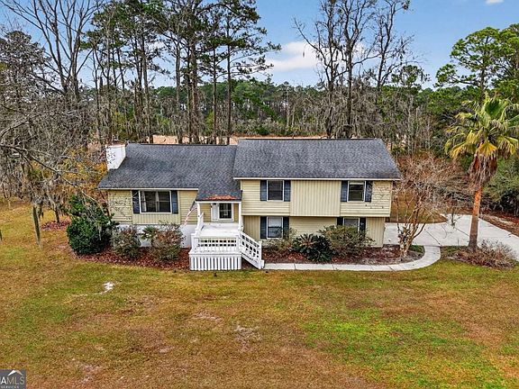 3rd image of 314 Mill Run Rd