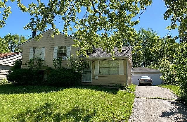 1st image of 22715 Brookwood Dr