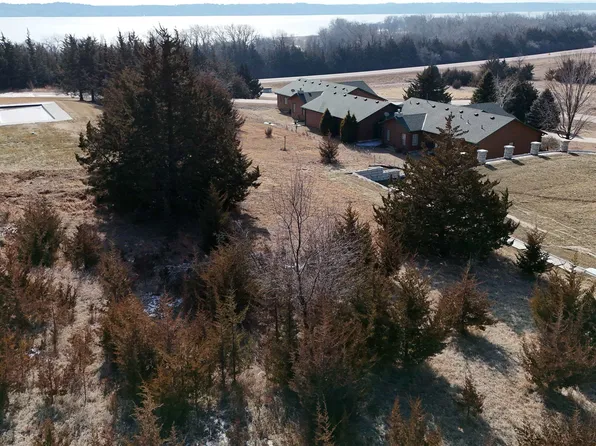 (undisclosed Address), Yankton, SD 57078