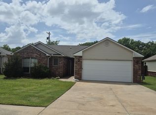 9286 Columbia St, Sapulpa, OK 74066