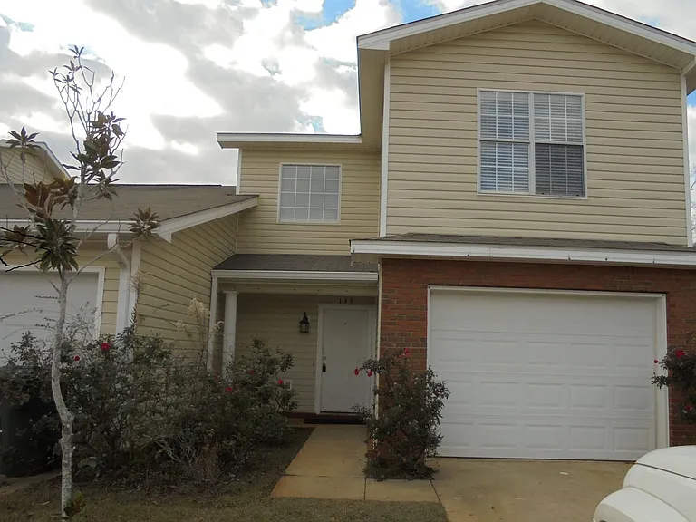 139 Winterberry Way — Photo 1