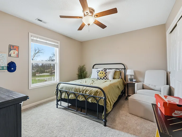 7621 Idlebrook Dr — Photo 22
