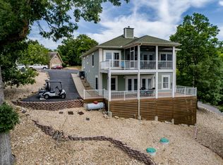 35 Great Escapes Ln, Camdenton, MO 65020