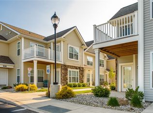 501 New Terrace Ln, Rochester, NY 14624