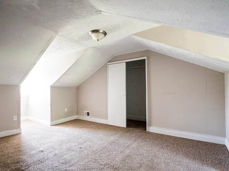 2619 Josephine St — Photo 12