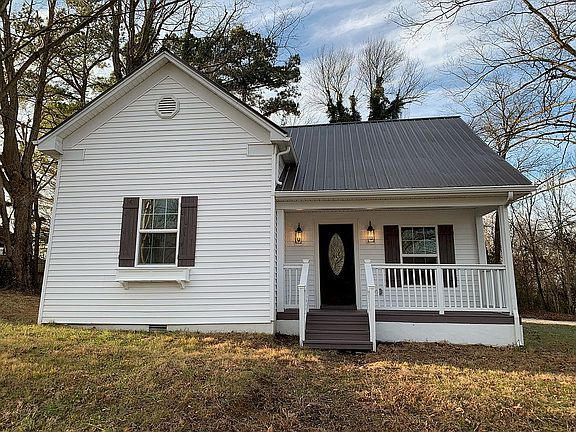 4th image of 209 S Tyler St