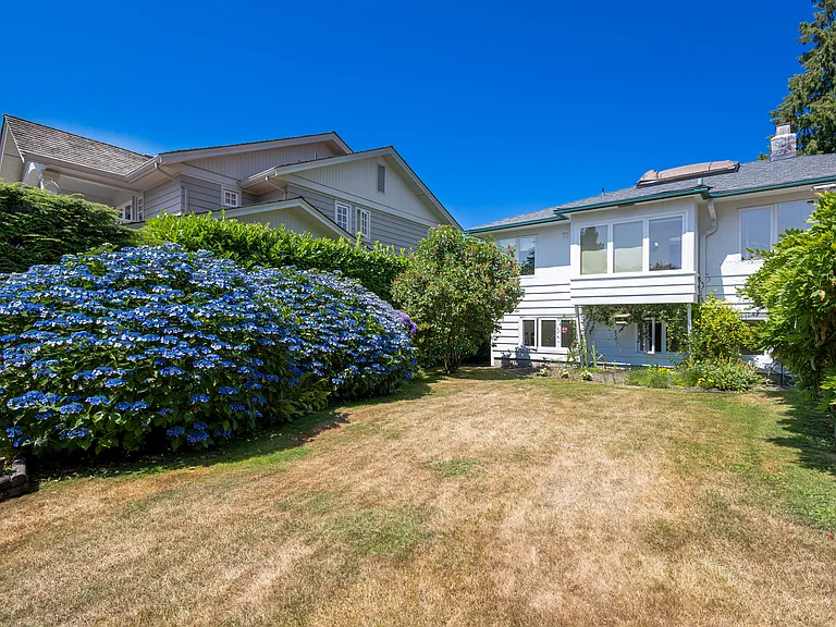 2226 Haywood Ave — Photo 17
