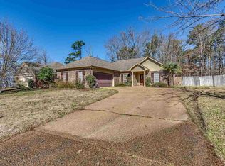 137 Post Oak Dr, Brandon, MS 39047