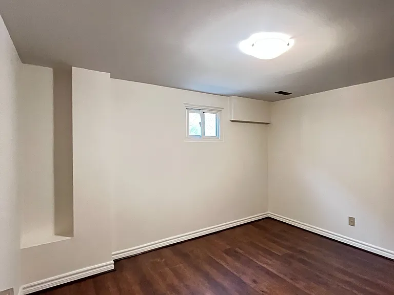 51 Ladner Dr — Photo 8