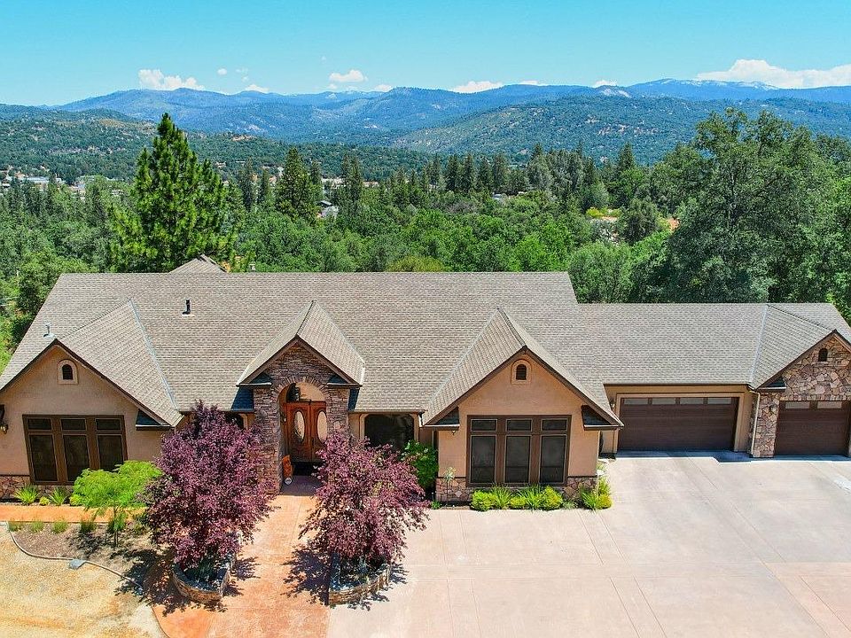 1st image of 39565 N Slope Ln