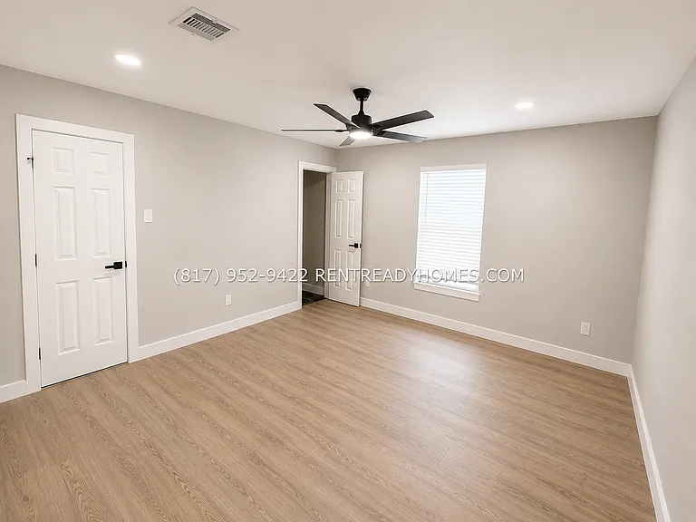 8314 Hamlet St — Photo 4