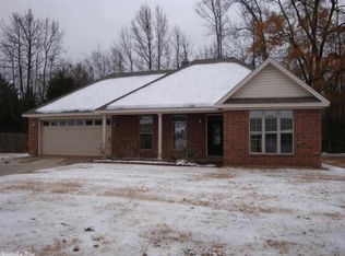 72 Rebecca Ln, Searcy, AR 72143