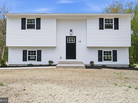 2nd image of 18 Avis Mill Rd