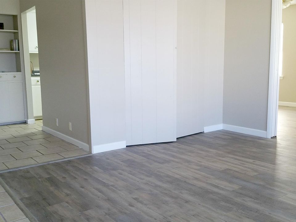 1st image of 523 S Travis St APT 7B
