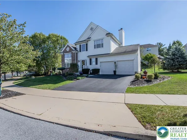 4124 Emerson Ln S, Allentown, PA 18104
