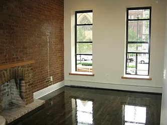Rented by Harlem Lofts
